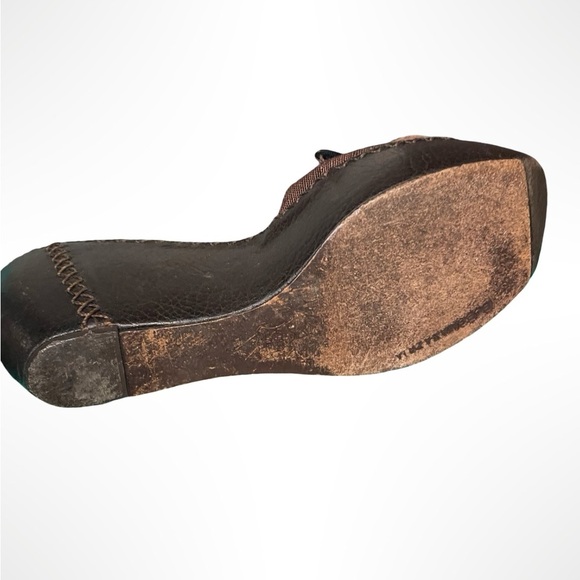 BCBGMaxazria wedge sandals with beaded embellishments women’s size 7 - Picture 4 of 5